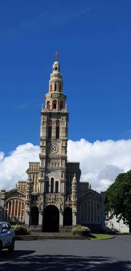 Vila T1 Bis Chez Les Saintanoise Sainte Anne Exteriér fotografie